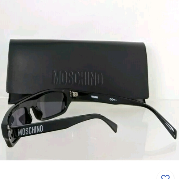 💕💯 Authentic MOSCHINO Sunglasses💕 - Picture 7 of 7